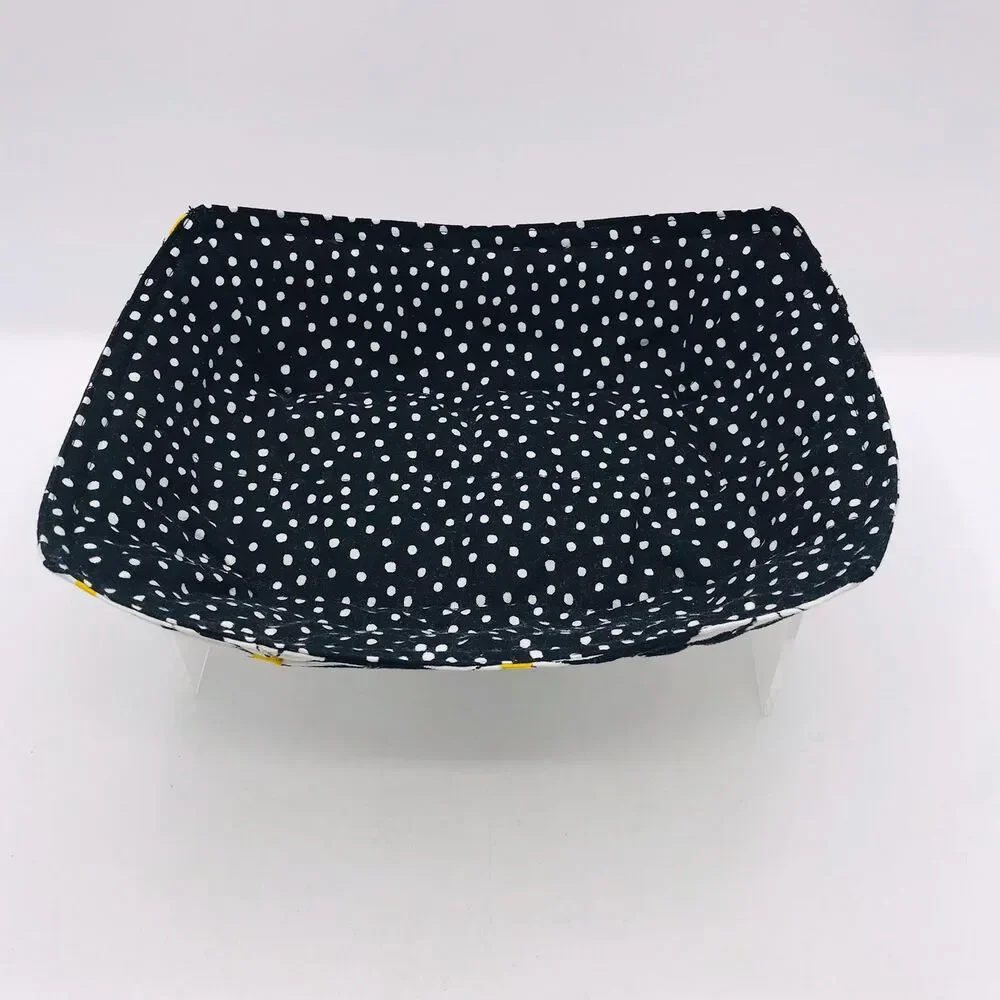 Reversible Microwave Cozie For Takeout Containers Cottage Core Daisy Flowers